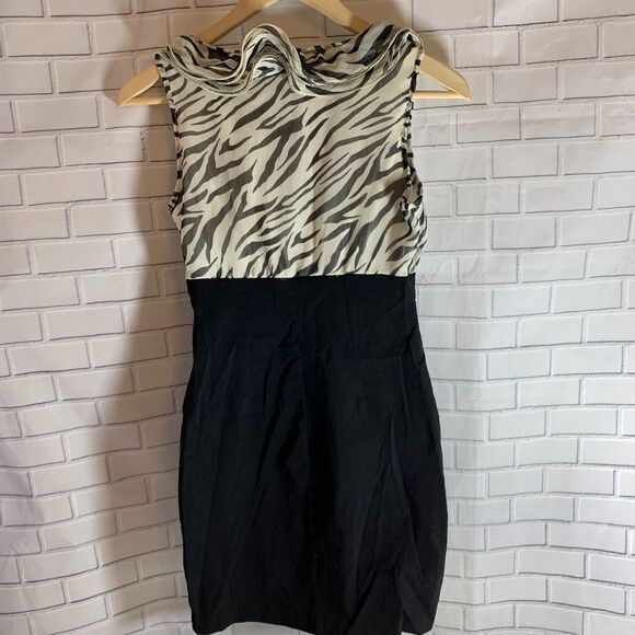 Ruby Rox Ruffled Bodycon Party Dress Size S - Picture 2 of 4